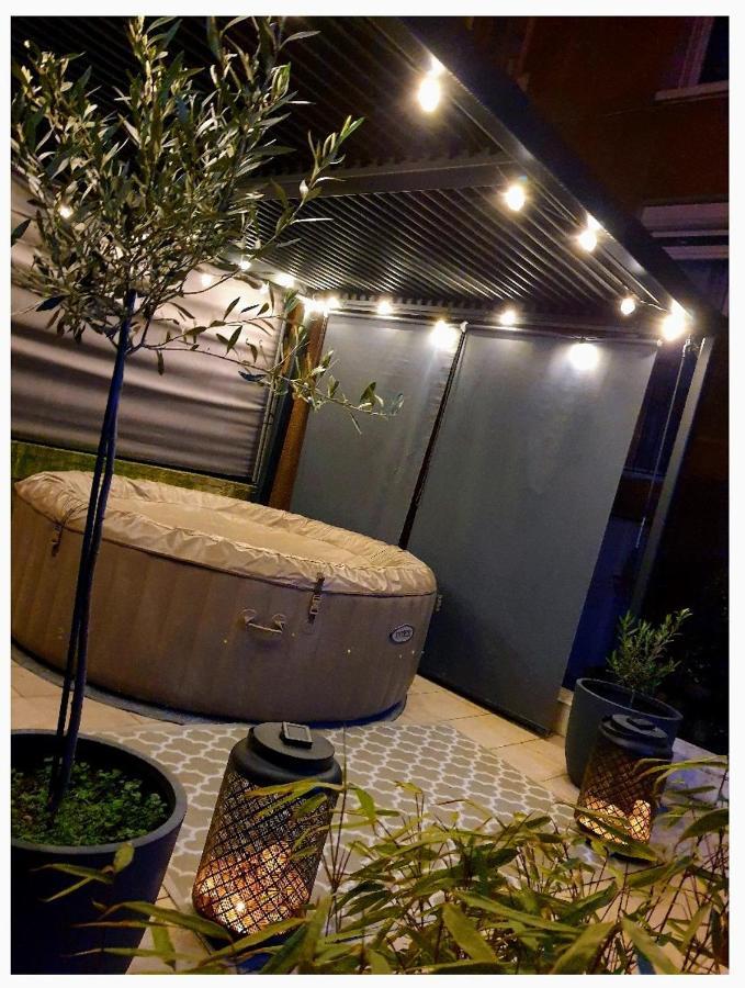 Hote Stephanois Studio, Parking& Borne Electrique Сент Етиен Екстериор снимка